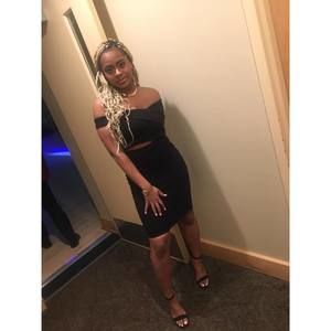 Meet your Posher, Zahria